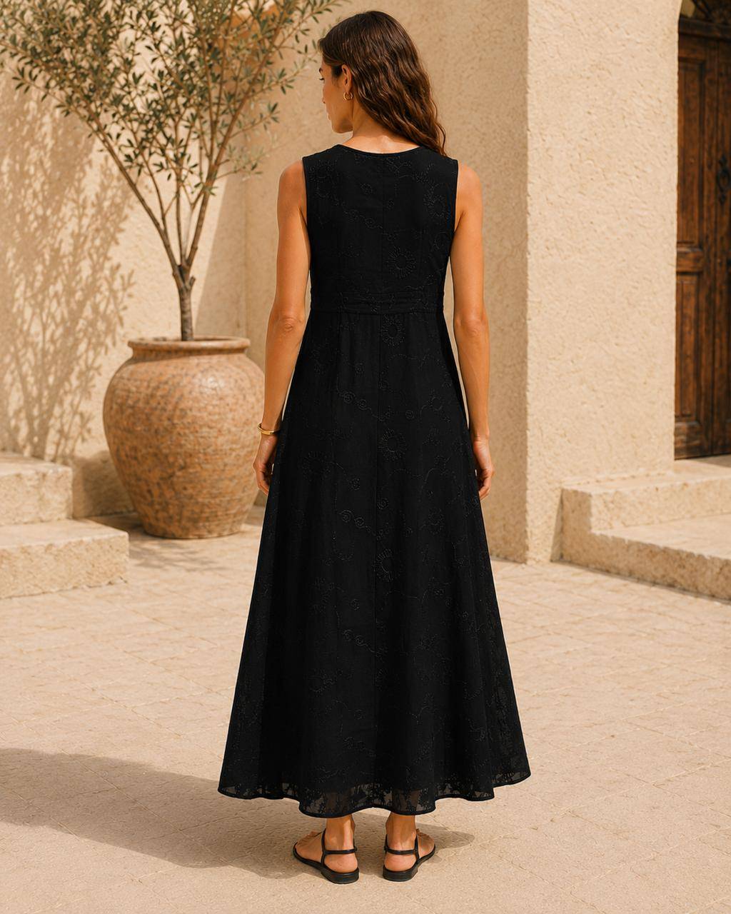 پیراهن زنانه حلقه‌ای خامه‌دوزی